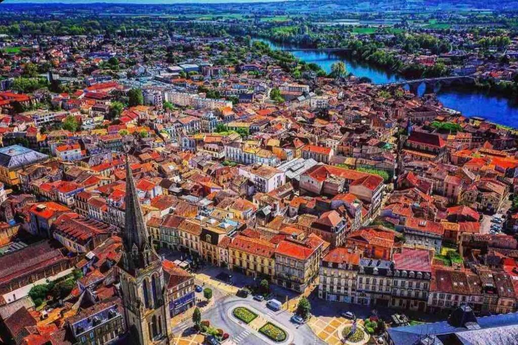 Columna Historya 2 Daire Bergerac Dış mekan fotoğraf